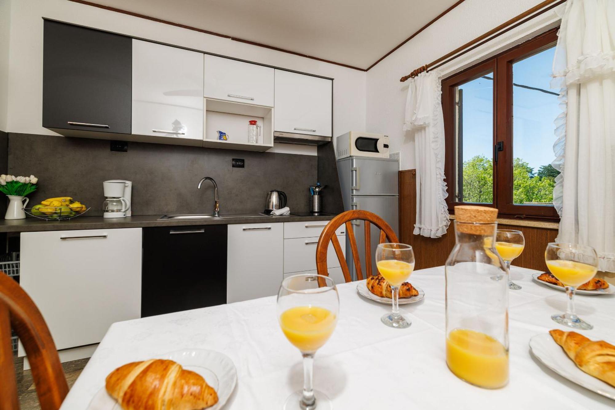 Apartment Petar Poljice Eksteriør billede
